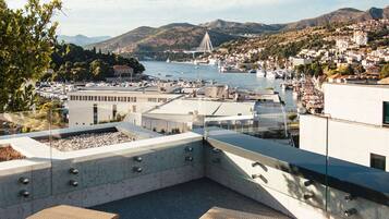 Executive Room | Beach/ocean view