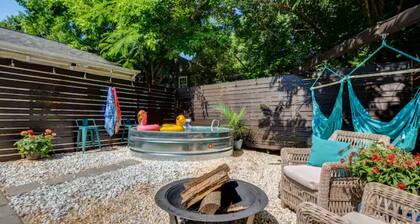 Cozy King Blue H2O Staycation , Stock Tank Pool, Hot Tub, Fire Pit Pets OK!