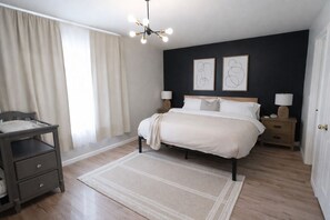 3 chambres, fer et planche à repasser, accès au Wi-Fi (inclus)