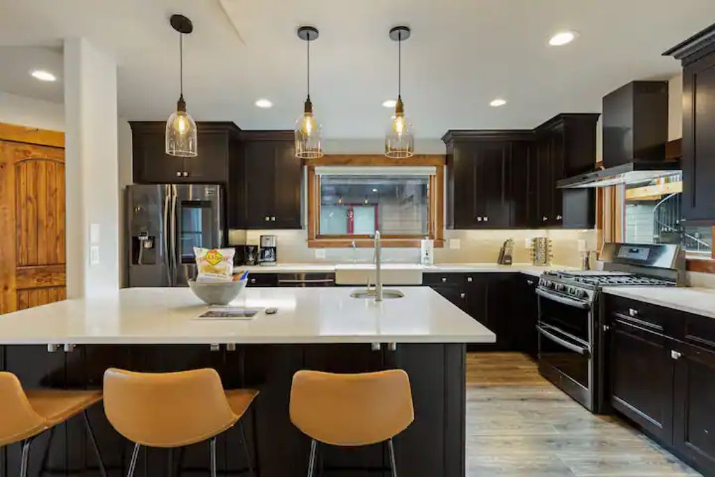 NEW! Single family home w/ Rooftop Deck & Salt Water Hot Tub