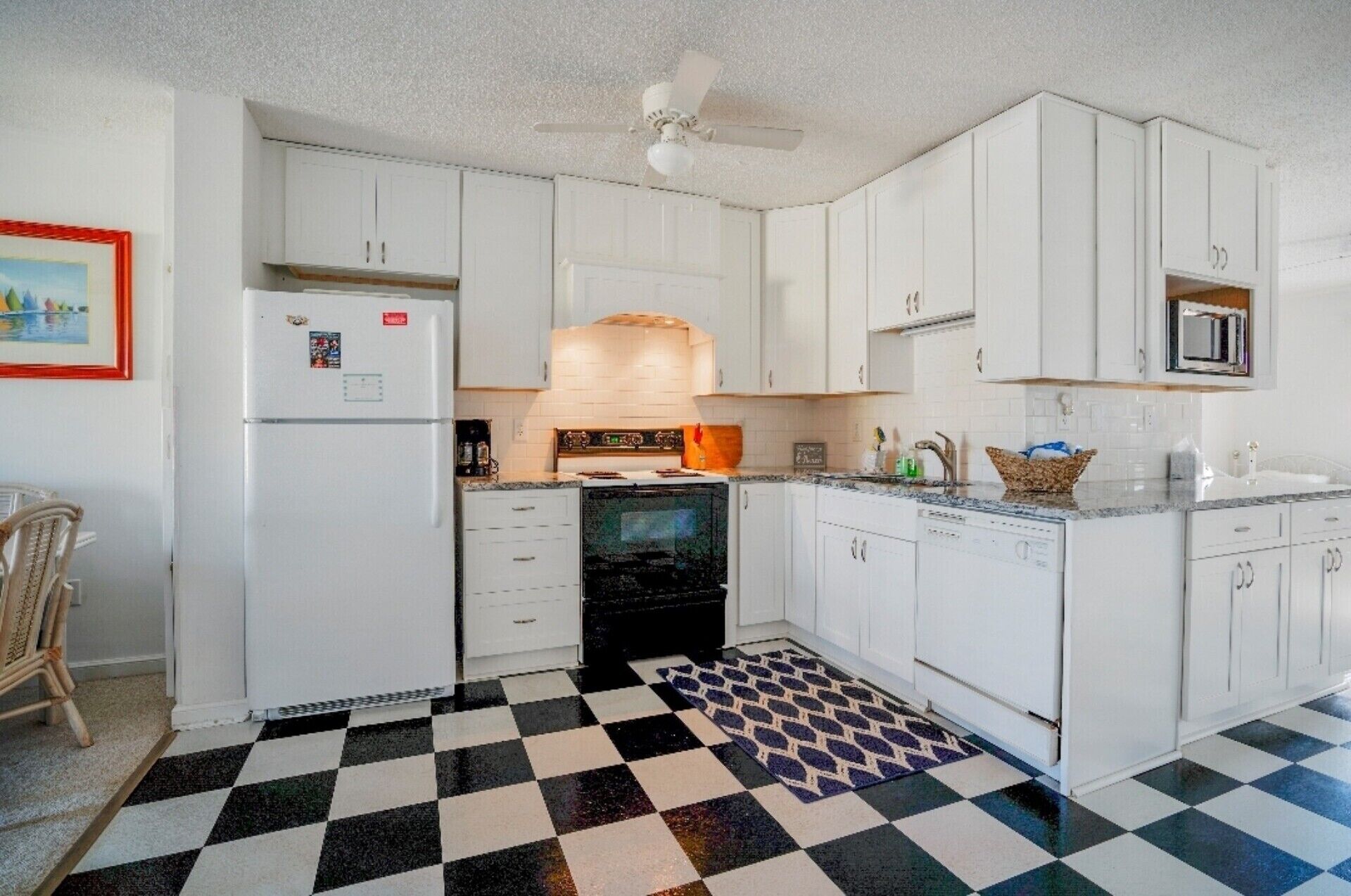 Beauty and the Beach! Ocean Views and Beach Access!