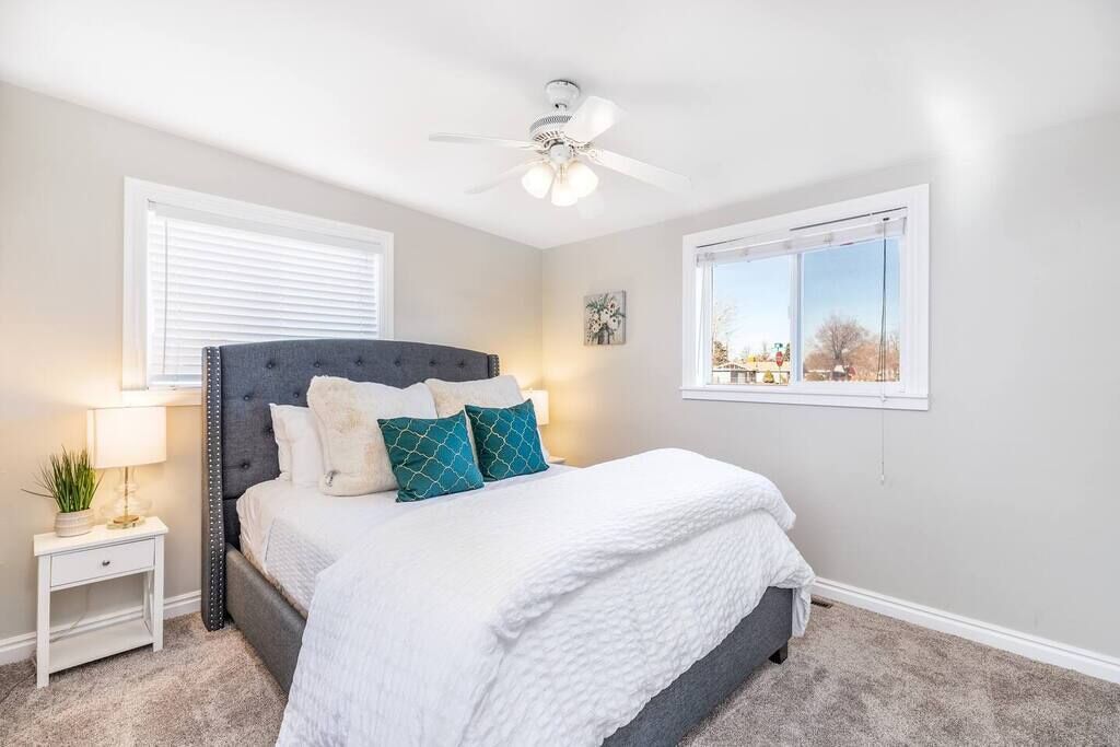 3 Schlafzimmer, Schreibtisch, Bügeleisen/Bügelbrett, kostenloses WLAN