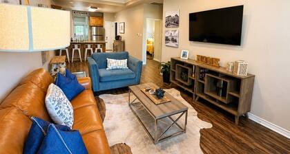 Varsity Vacay ~ Centrally located Aggieland Escape!