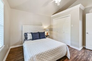 3 Schlafzimmer, Bügeleisen/Bügelbrett, kostenloses WLAN, Bettwäsche