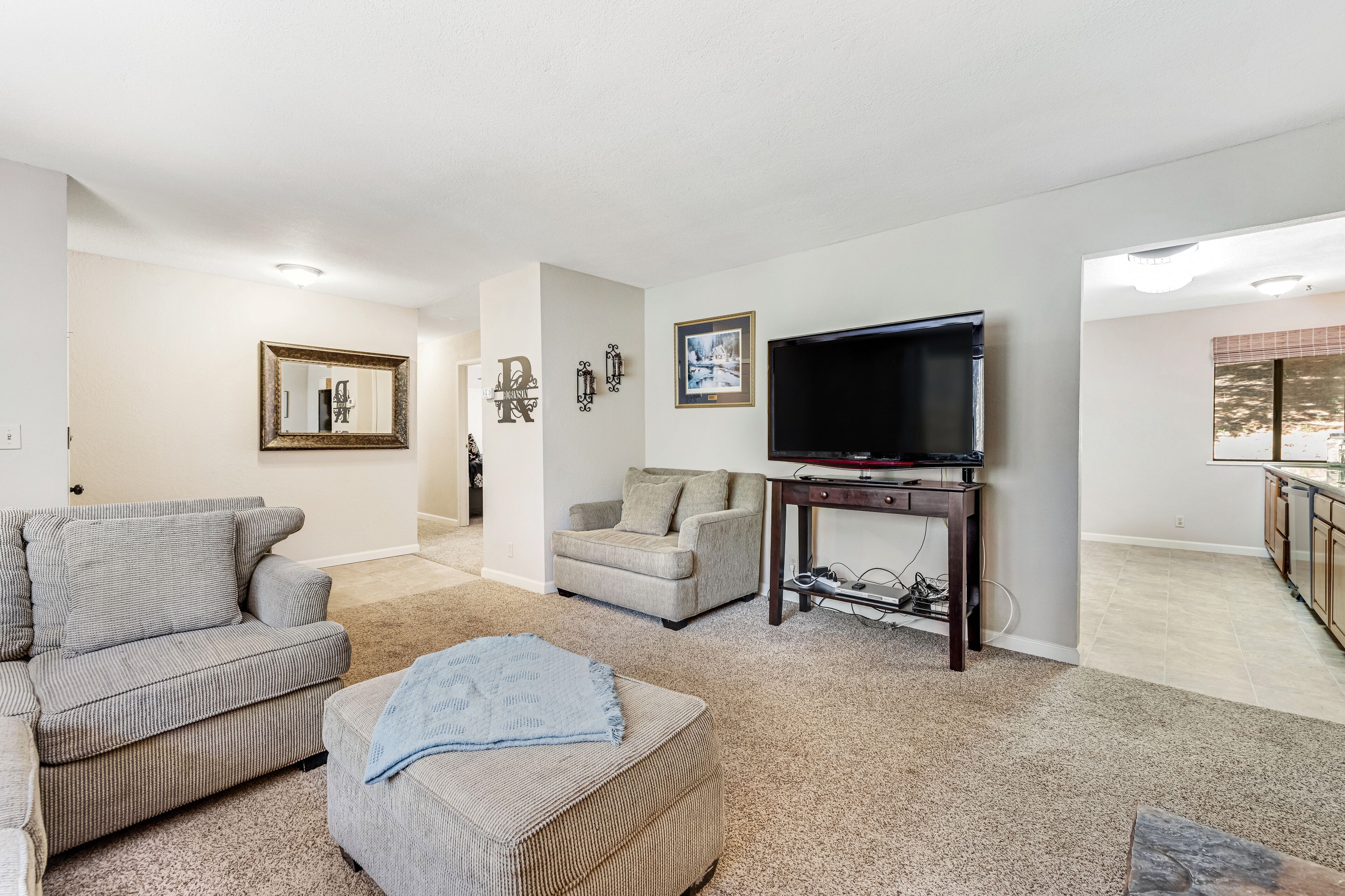 Cozy home with woodstove, deck, patio, grill, community pool, tennis, & gym