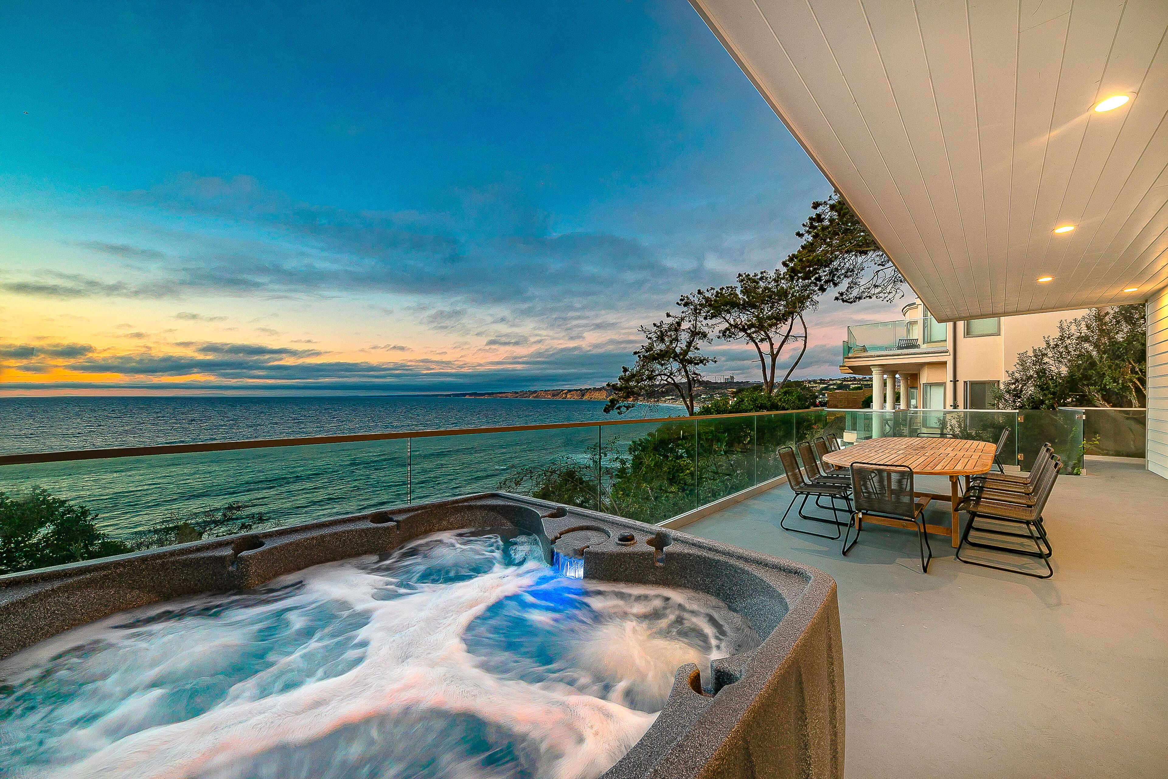 Spectacular oceanfront home with casita, hot tub, decks, & pool table - dogs OK