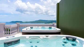 Bain à remous extérieur