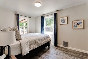 2 bedrooms, free WiFi