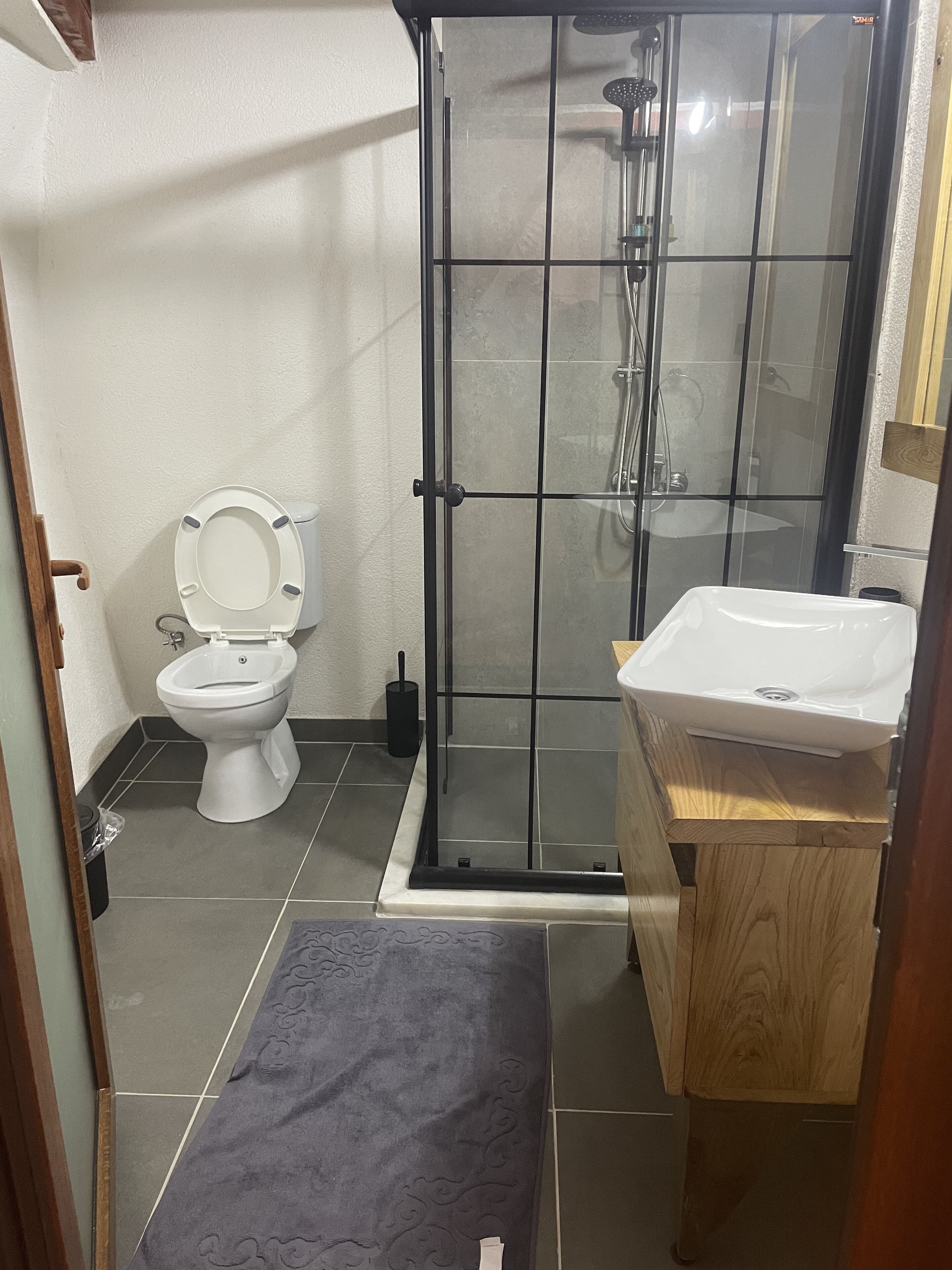 Doğanın içinde Bir Dome