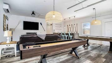Smart TV, fireplace, video games, stereo