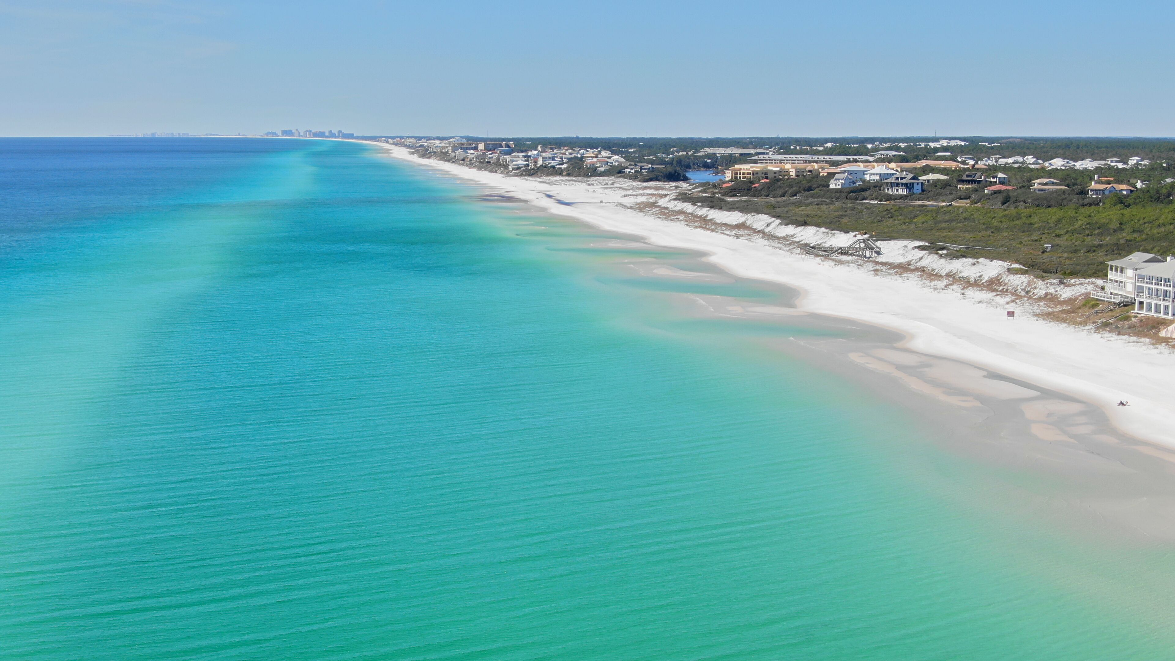 Beautiful ocean view of the Emerald Coast