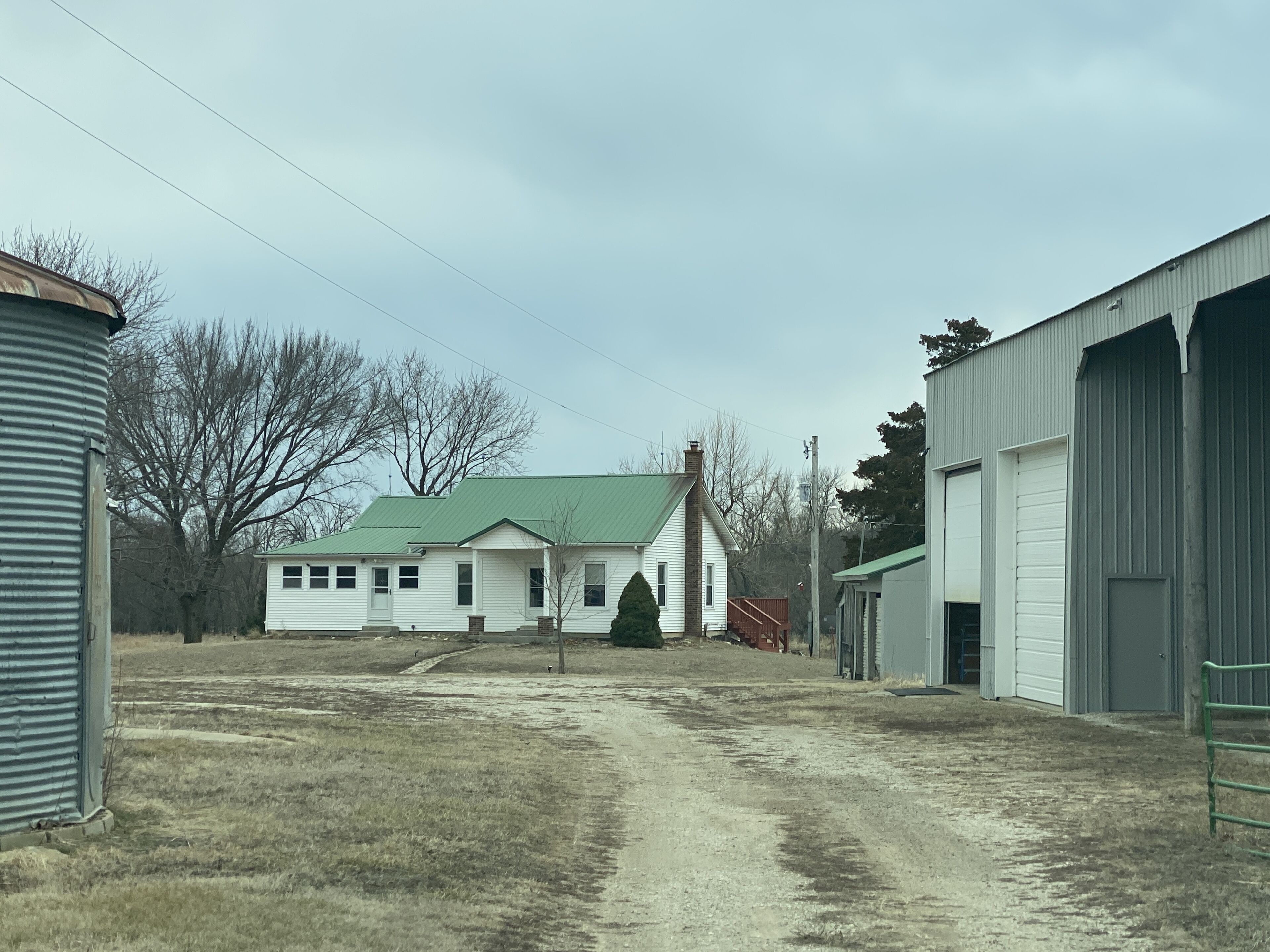 KS RANCH Birdwatching and hiking 200 ACRES. 1091 19th Rd <br>Burlington, KS 66839