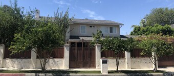 Cozy House With A beautiful Garden and fruit trees