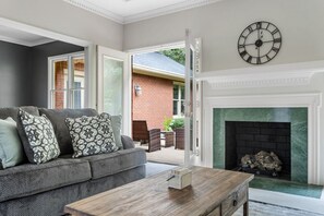 تلفزيون ذكي، مدفأة