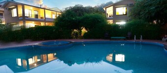 Corbett Aroma Park By Royal Collection