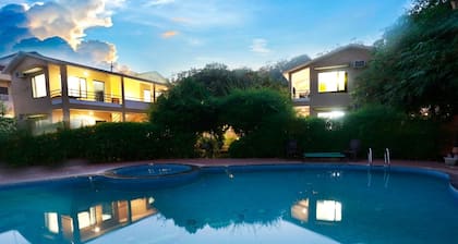 Corbett Aroma Park By Royal Collection