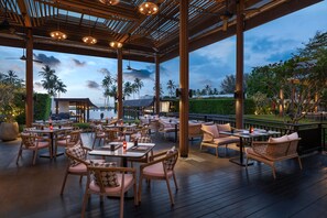 7 restaurants; breakfast, lunch and dinner served  - JW Marriott Khao Lak Resort Suites (Takua Pa)