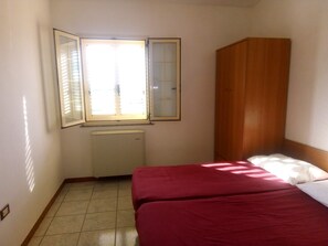 1 chambre, accĂšs au Wi-Fi (inclus)
