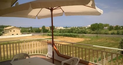 Room sleeps 4 with en suite bathroom in self-management