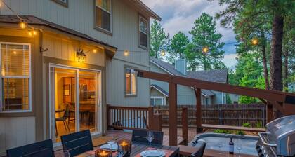 Peaks &Pines--Hot Tub, Nearby Trails, National Forest and Park