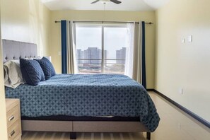 4 bedrooms, WiFi, wheelchair access - Beach House at Emerald Homes (Rosarito)