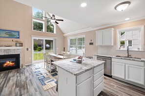 Interior - Beachtown getaway (Sussex County)