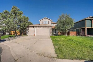 Exterior - Four bedroom Single Family home (Aurora)