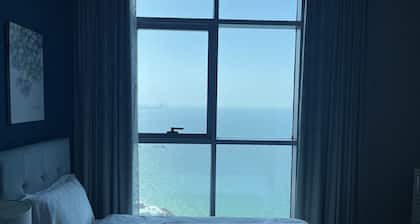 Beachfront paradise just minutes from Dubai