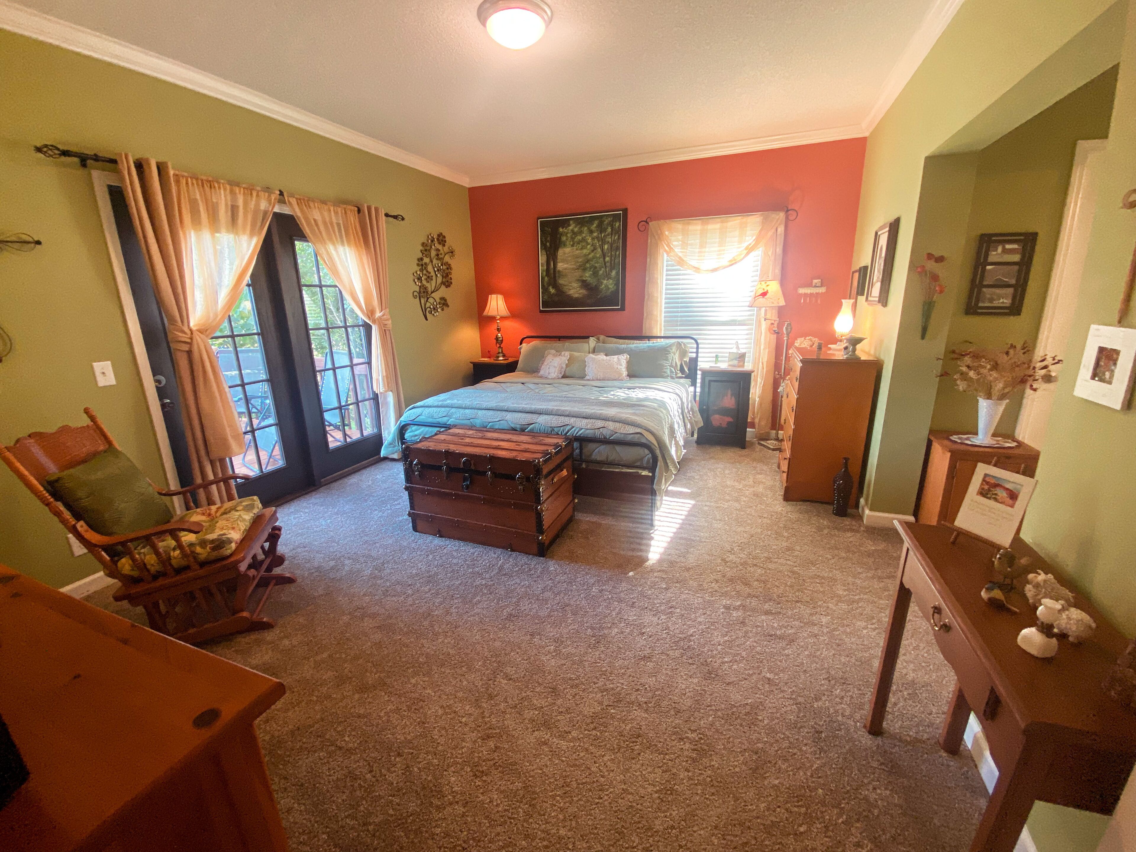 “Blessed View” Nostalgic Mountain House with gorgeous view!