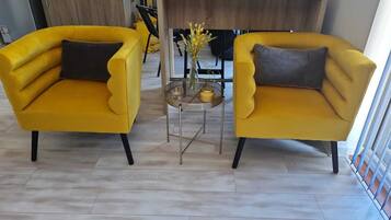 Apartment | Living room