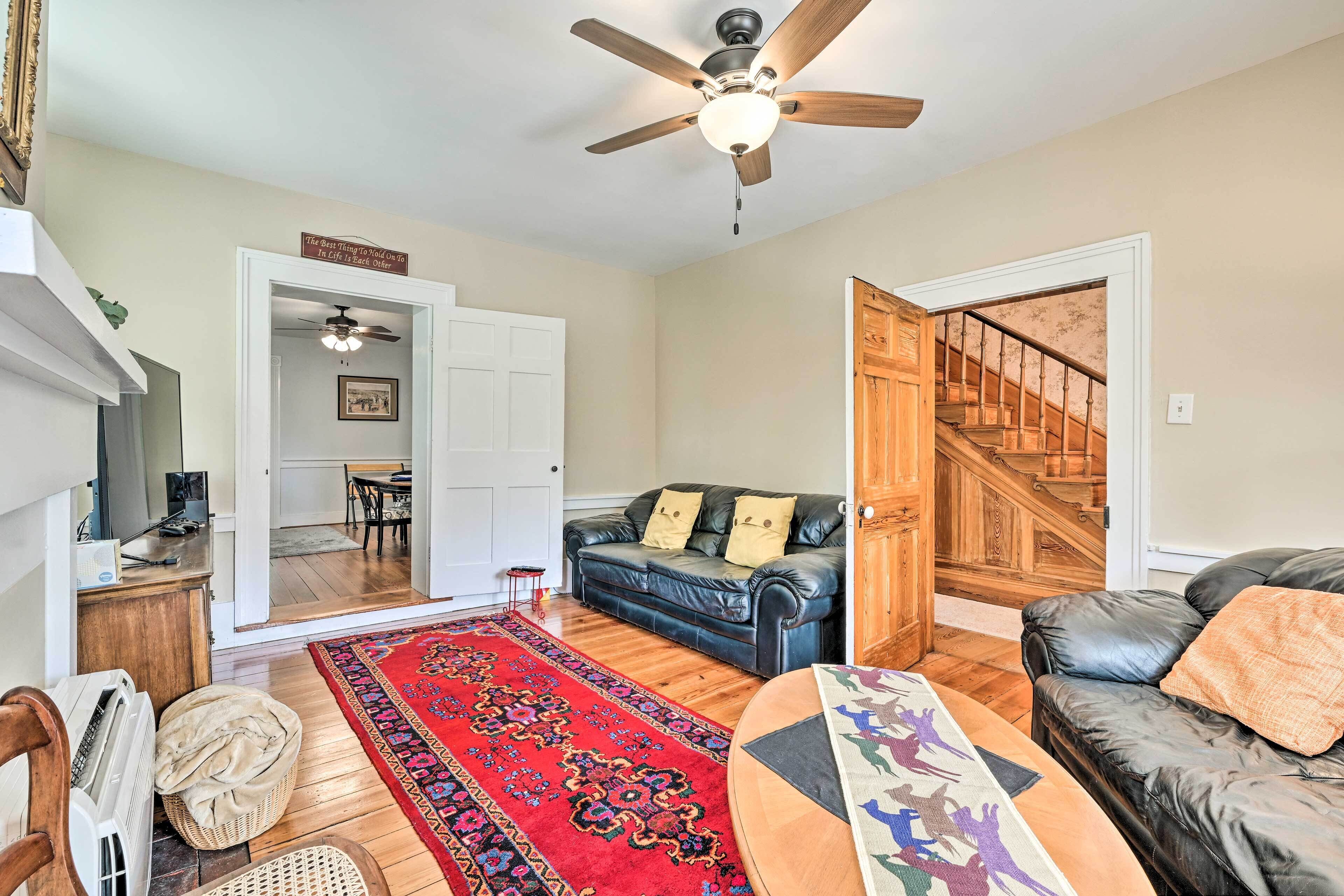 Historic Home w/ Creek: Near Edinburg Museum!