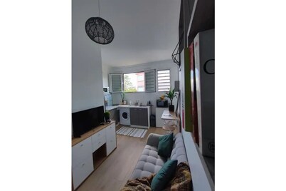 Nice new T2, desrochers district in strong france