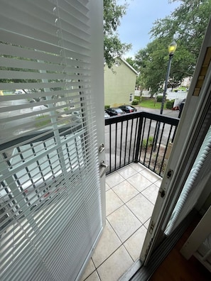 Property grounds - BEAUTIFUL TOWN HOUSE NEAR THE PARKS! AND DOWNTOWN! (Orlando)