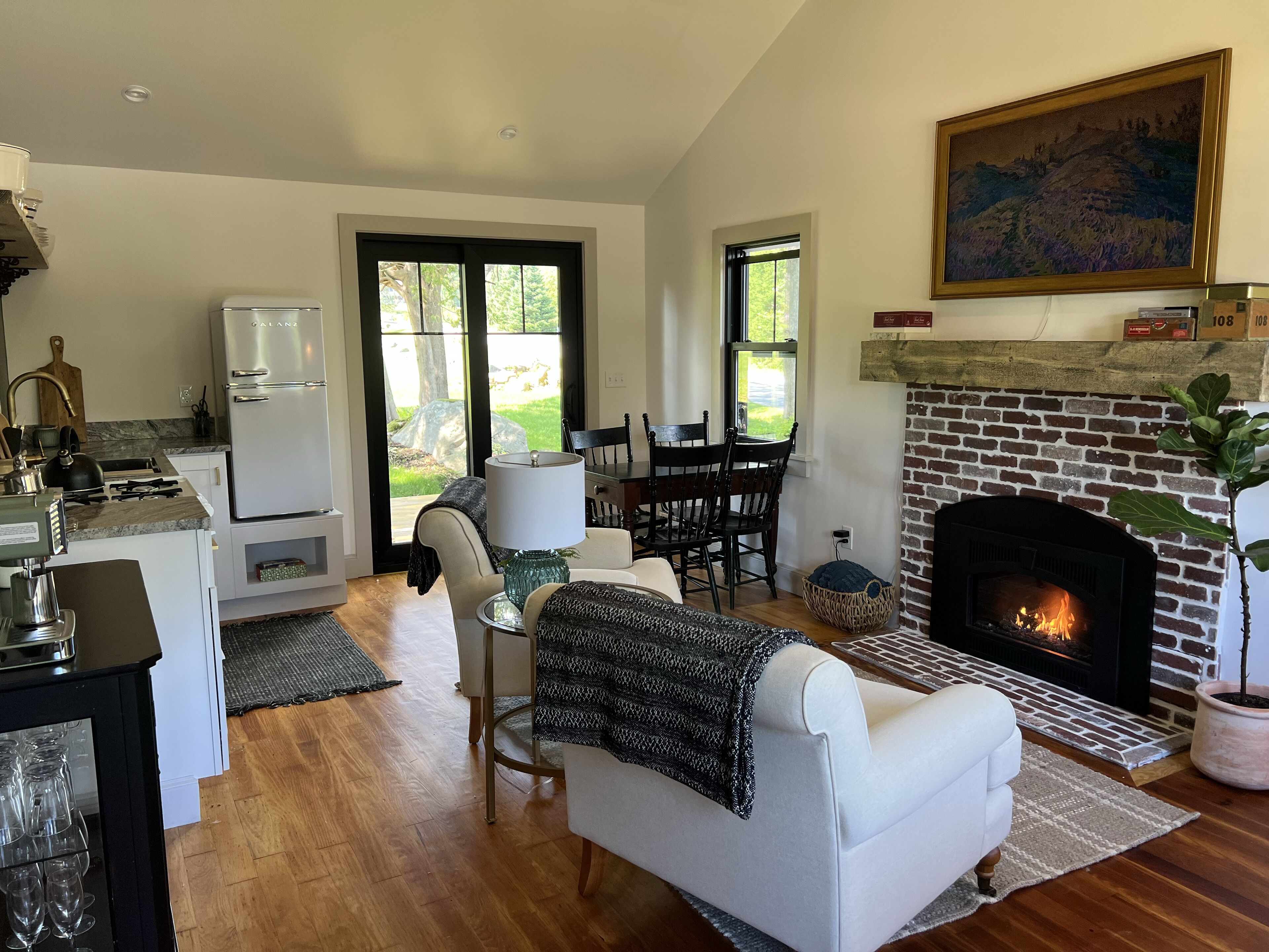 Sweet Cottage close to beach, 5 min from Camden