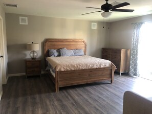 4 bedrooms
