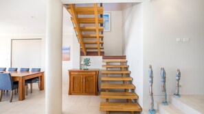 Interior - Eclipse - Absolute Beachfront with Stunning Views (Culburra Beach)