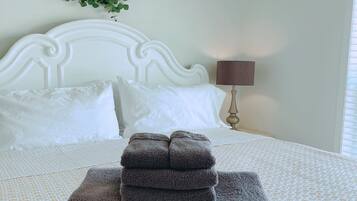 3 habitaciones, tabla de planchar con plancha y wifi gratis