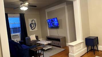 Smart TV, books