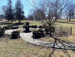 Enceinte de lâhĂ©bergement