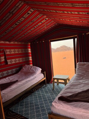 デラックス ダブルまたはツインルーム