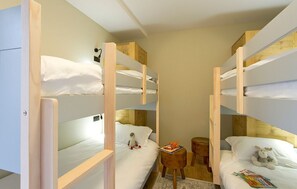 4 habitaciones, insonorización, cuna de viaje y wifi gratis 