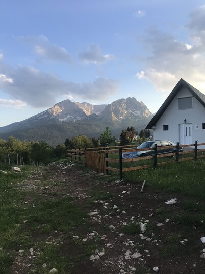 Vista Pitomine,planinska kuca sa panoramskim pogledom
