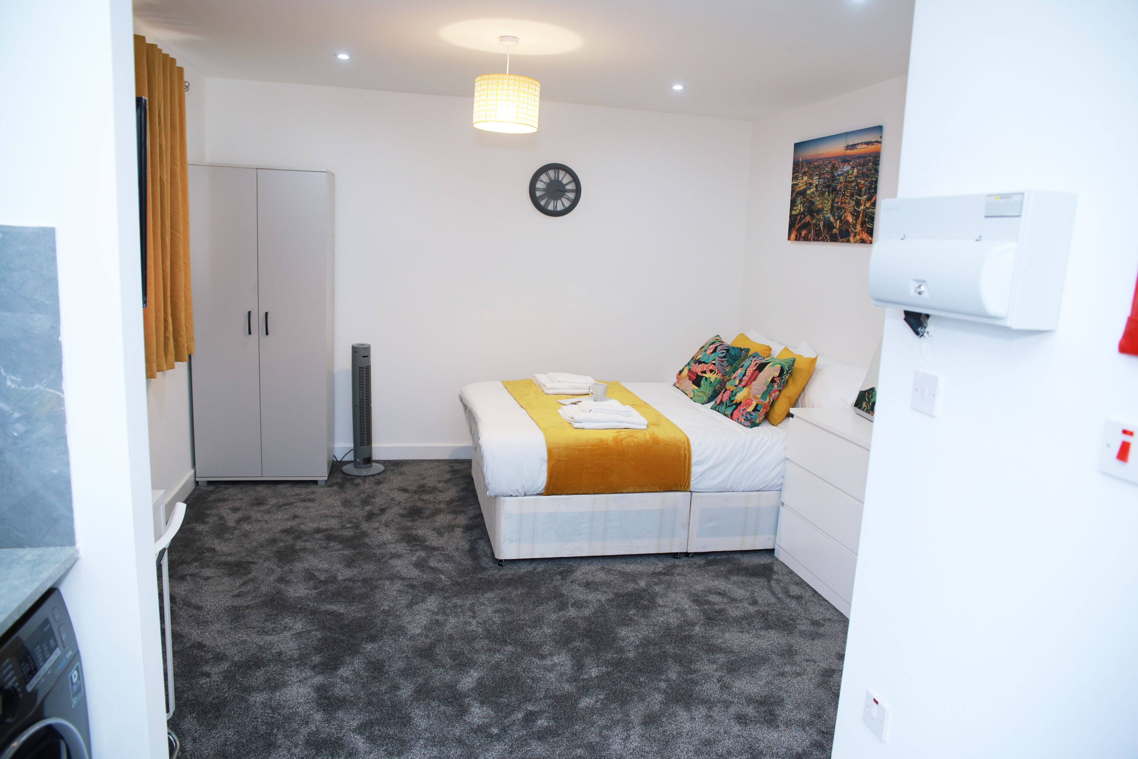 Stunning 2-bed Apartment in Harrow