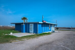 Entrée de l’hébergement