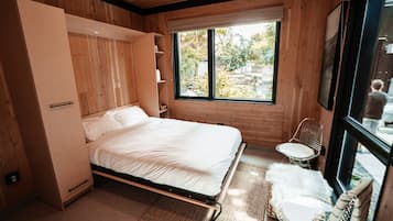 Signature Studio | Egyptian cotton sheets, premium bedding, down duvets, memory-foam beds