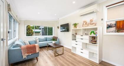 Convenient 3/bedroom Guest House in Adamstown