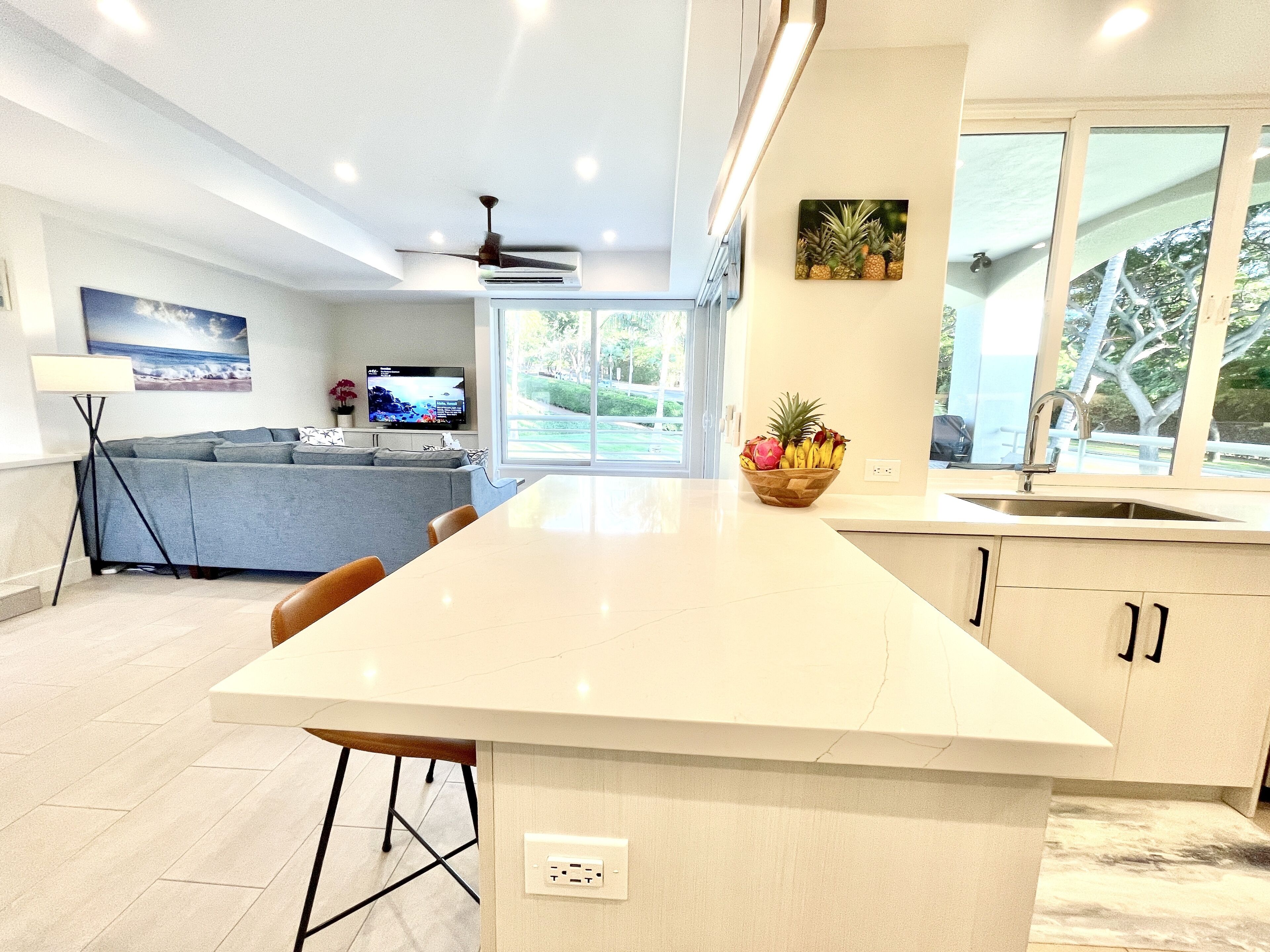 *NEW* 2BR Fully Remodeled 2022 Modern Island style 