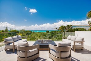 Property grounds - Aqua Verde | Beach Front - Located in Fabulous Grace Bay with Private Pool (Leeward Settlement)