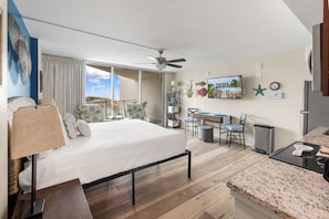 1 habitación, wifi y ropa de cama
