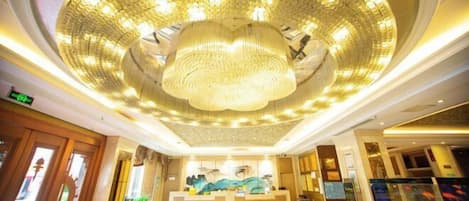 Bar-salon dans le hall